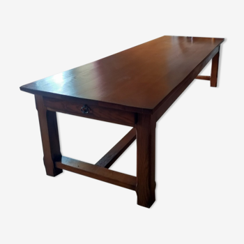 Farmhouse table