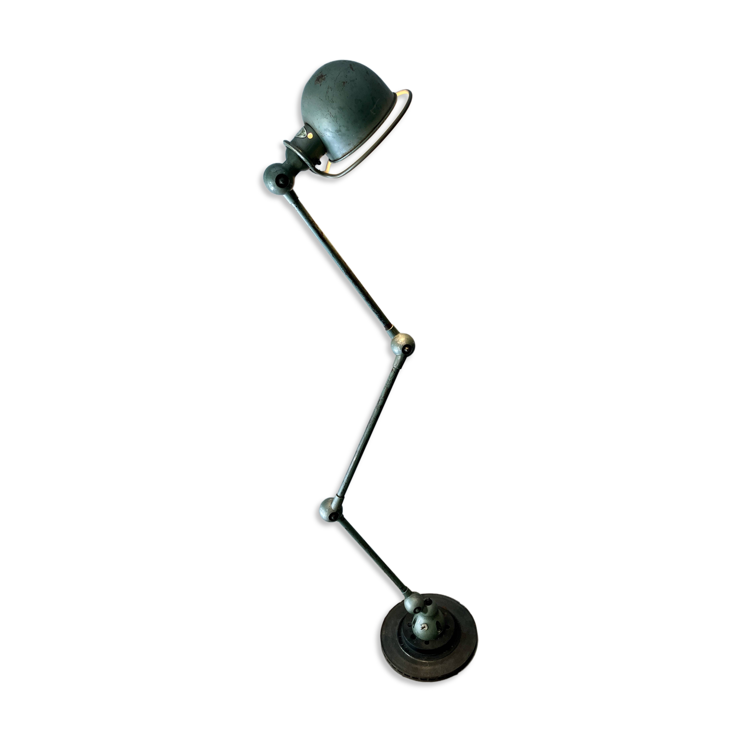 JIELDÉ lamp with 3 arms.