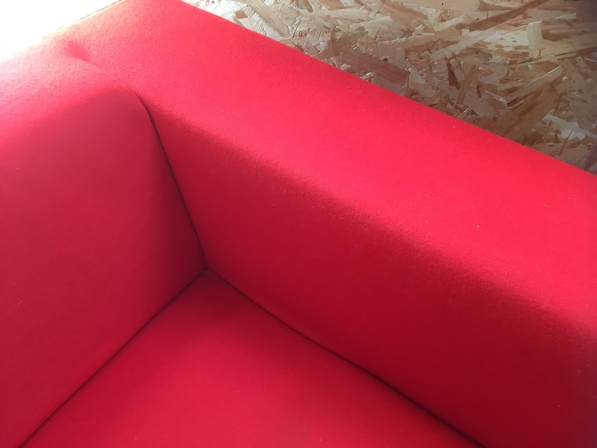 Red sofa Allen MDF Italia by Bruno FATTORINI 1998