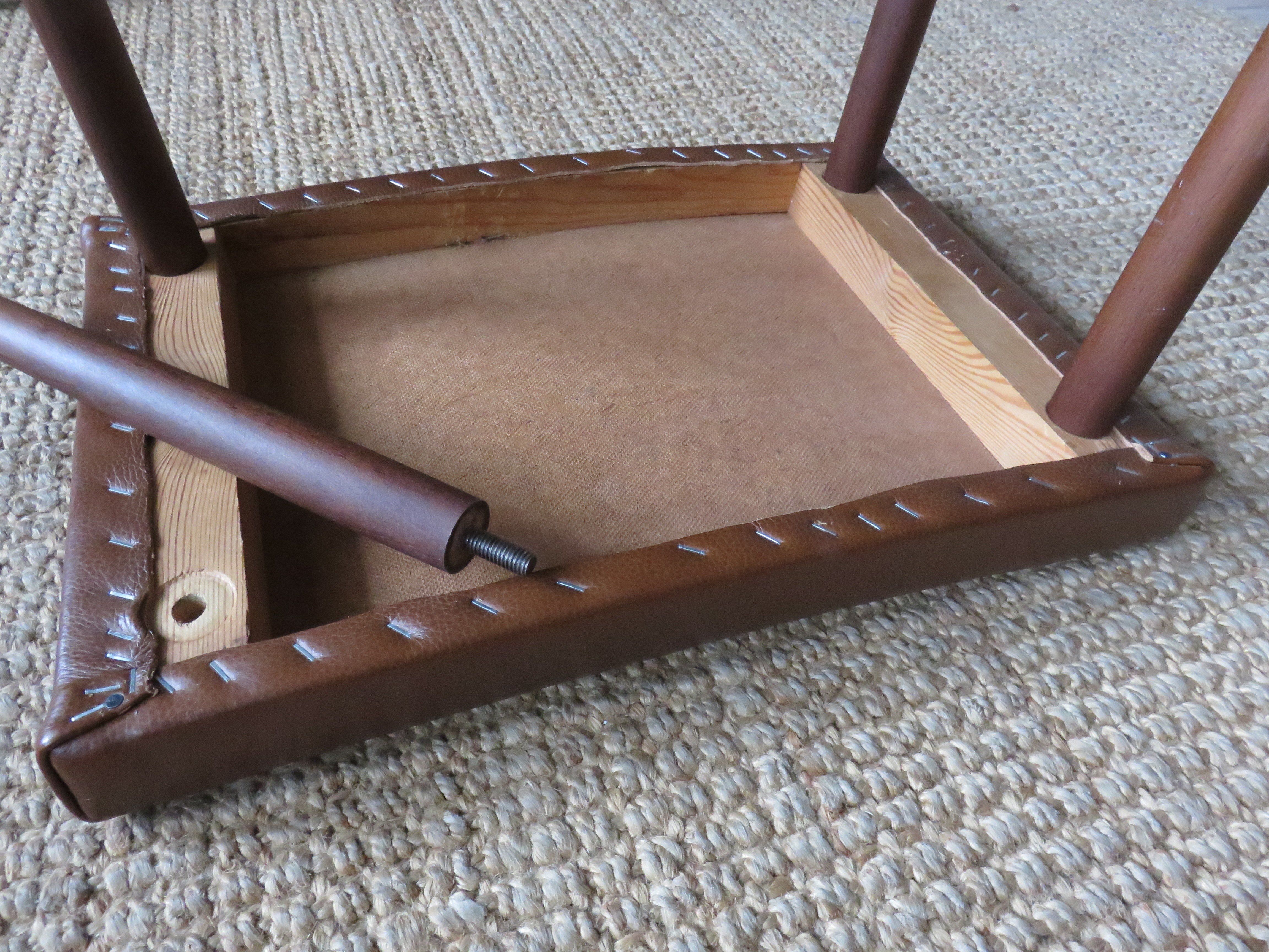 Dressing table in rosewood and ottoman leather, Denmark, 1960