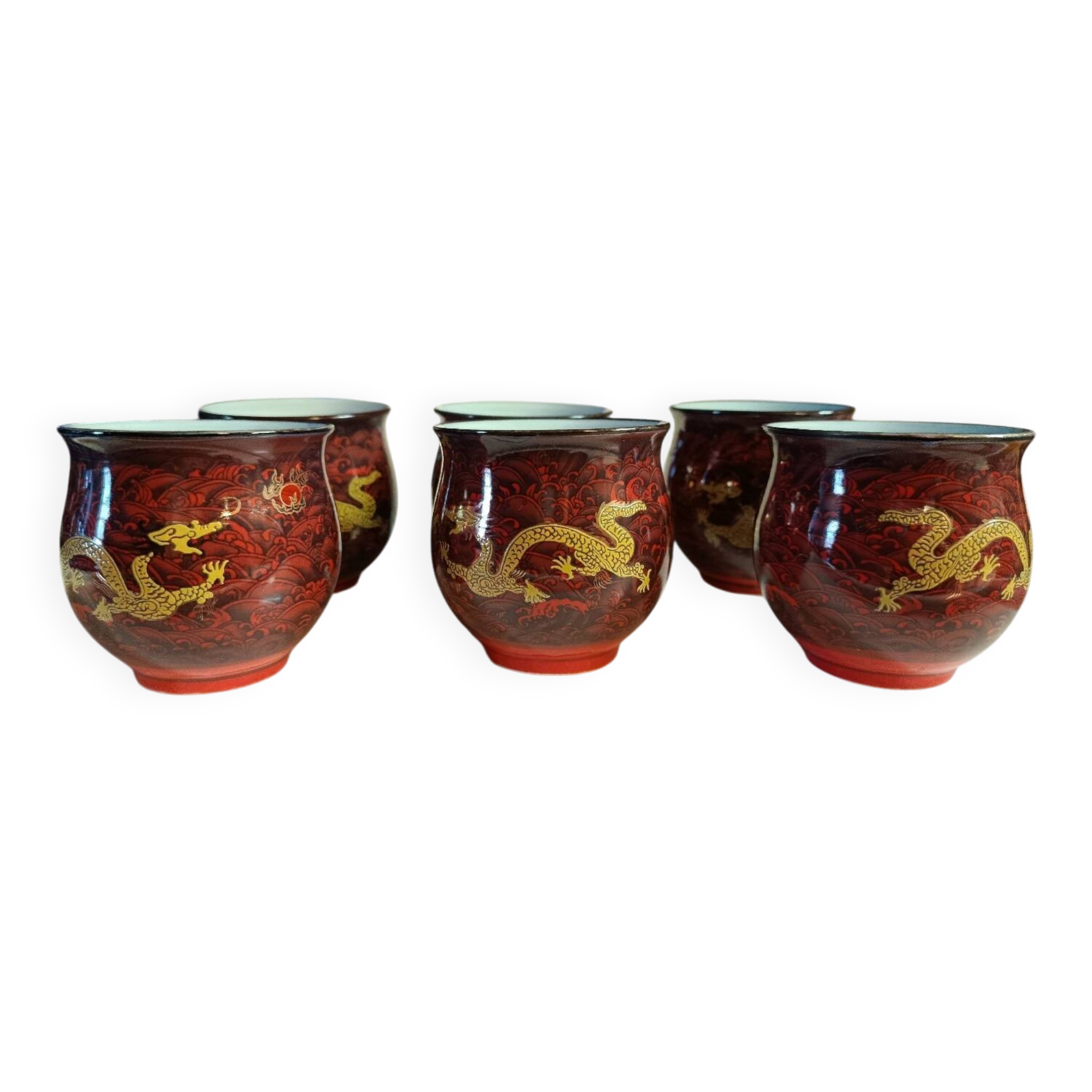 6 Chinese porcelain cups