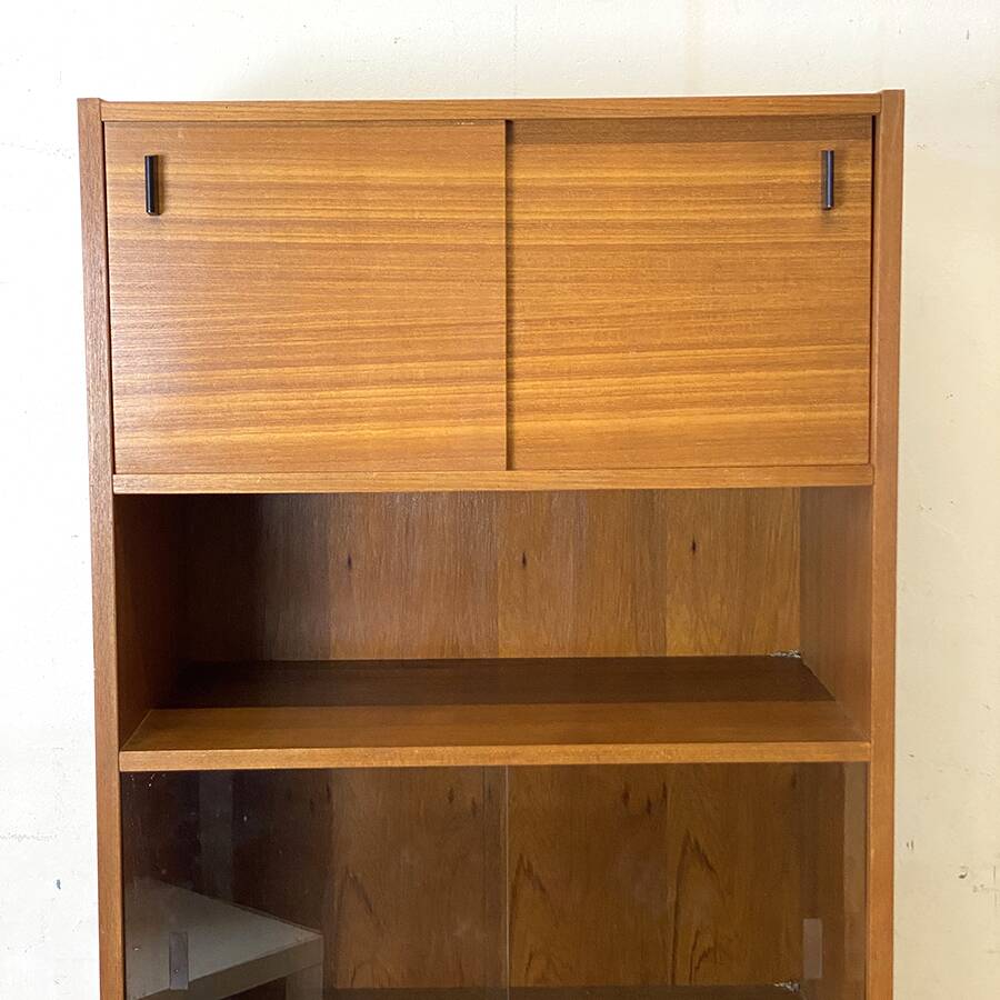 Vintage 70s display cabinet and chest of drawers