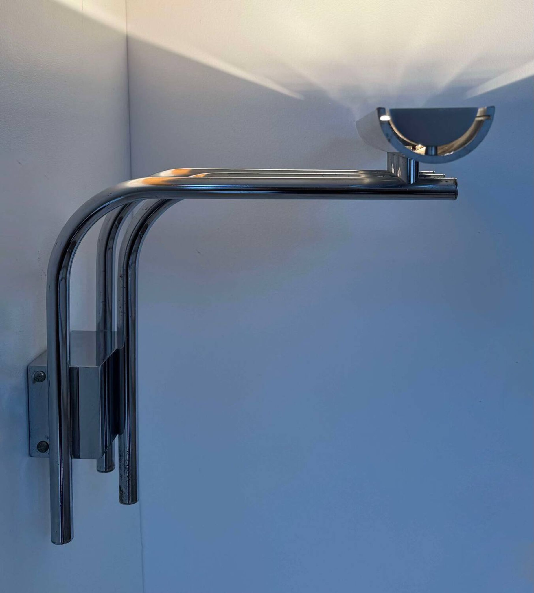 Vintage wall light 20581, chrome metal, by Verre Lumière Studio France 1978