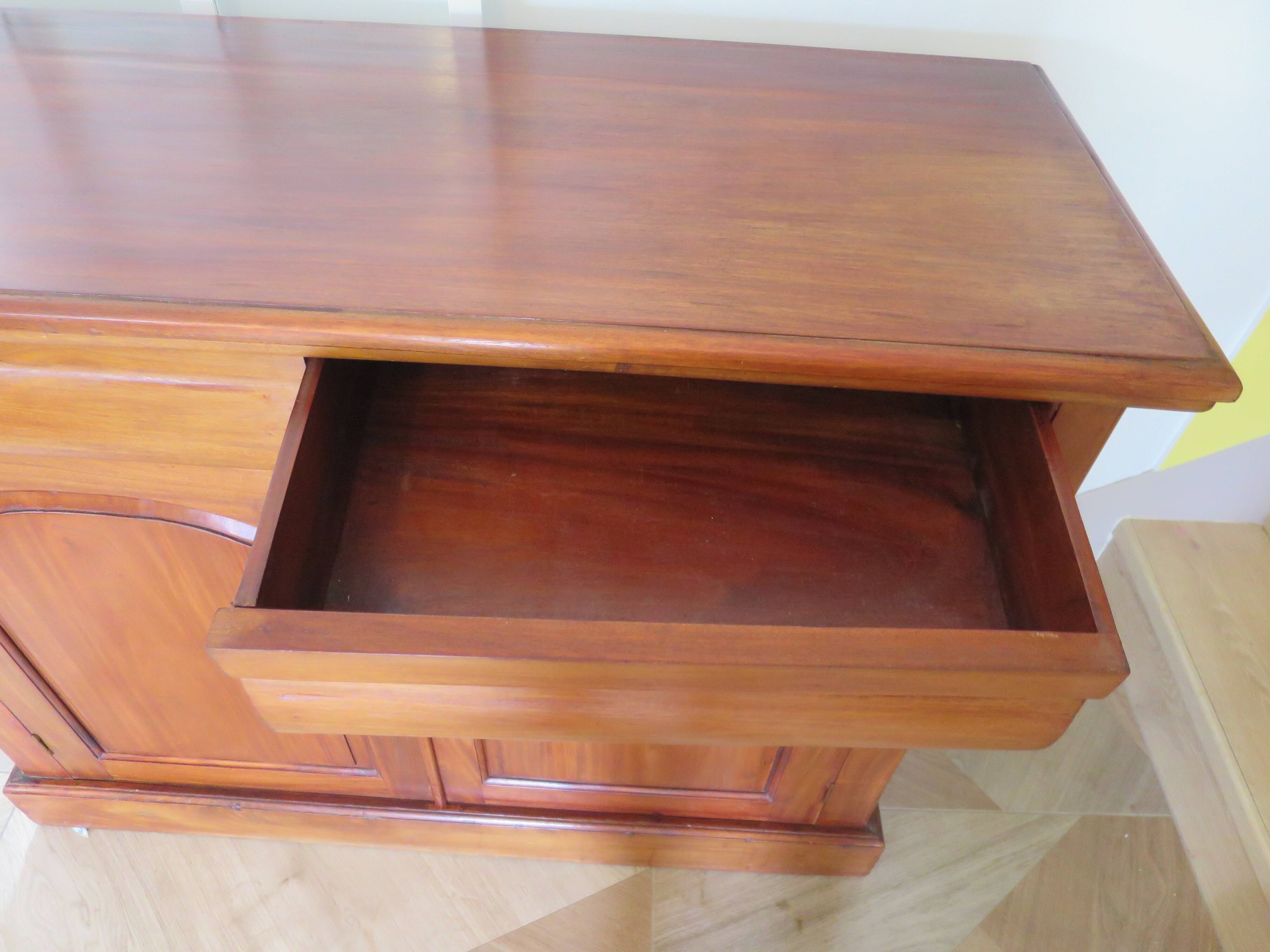 Rare mahogany buffet 2 doors-2 drawers - English style - Sideboard -Kareen Mausfield