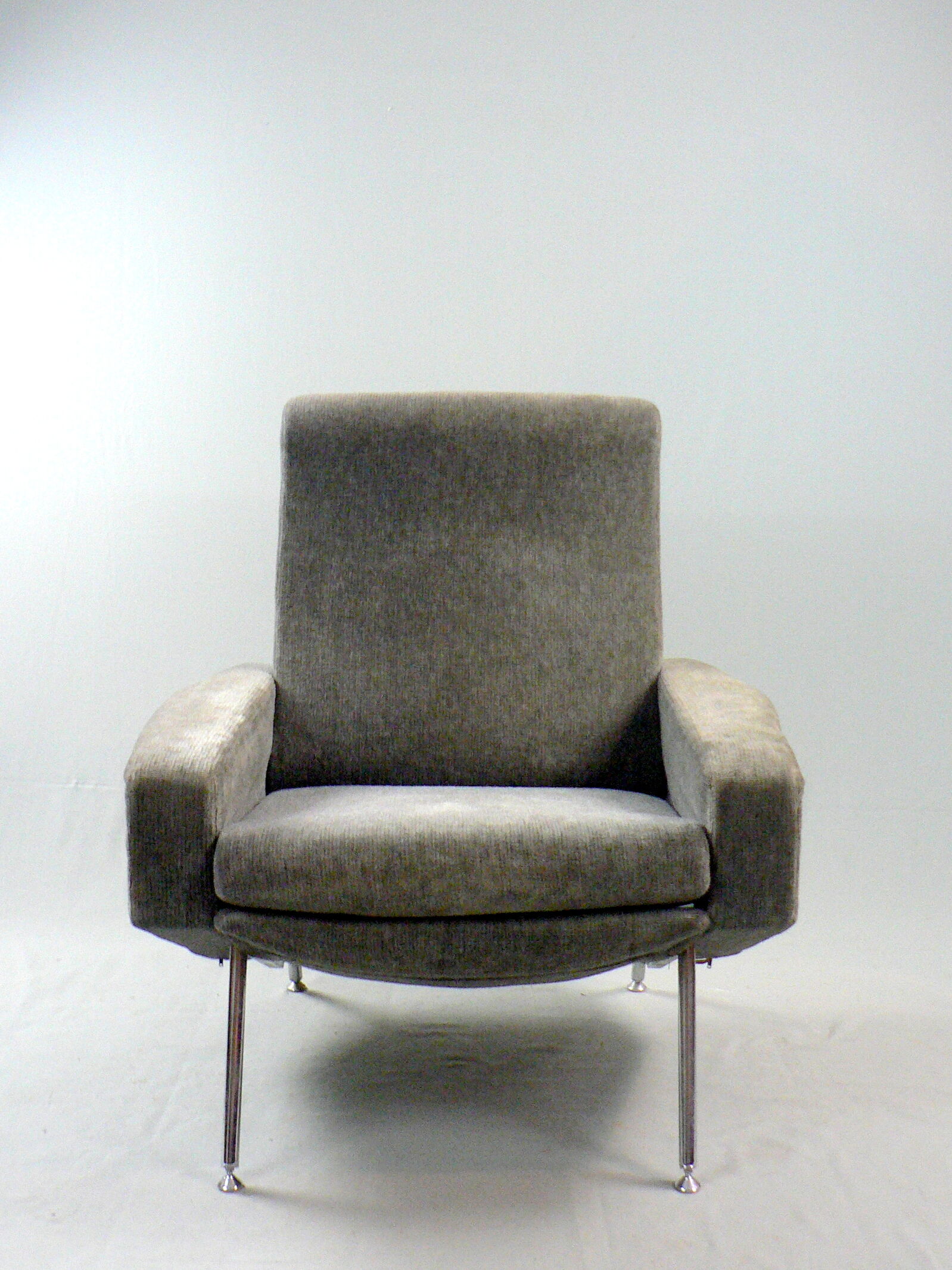Chair Pierre Guariche for Airborne 1950