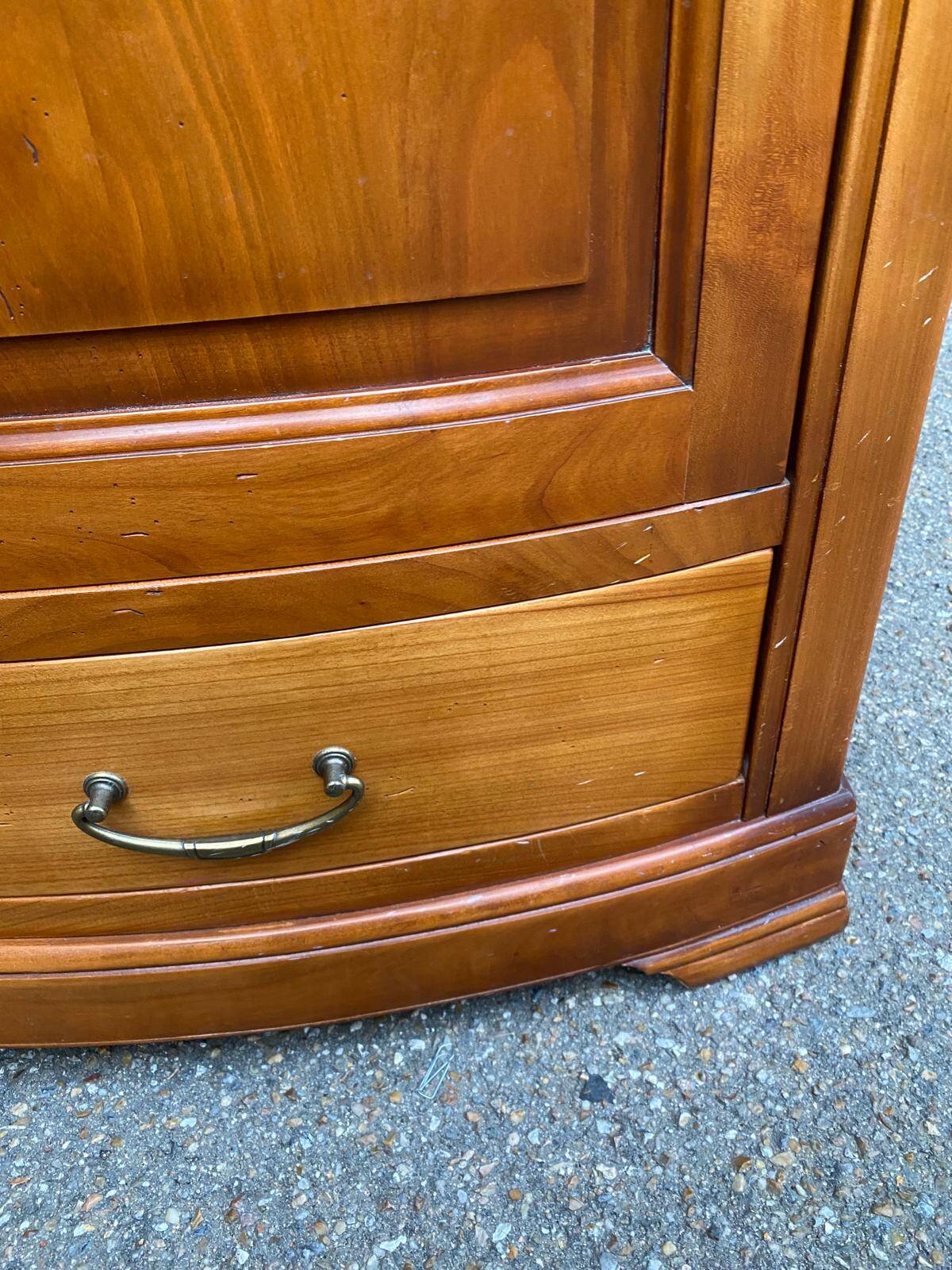 19th century Provençal wardrobe in solid wood