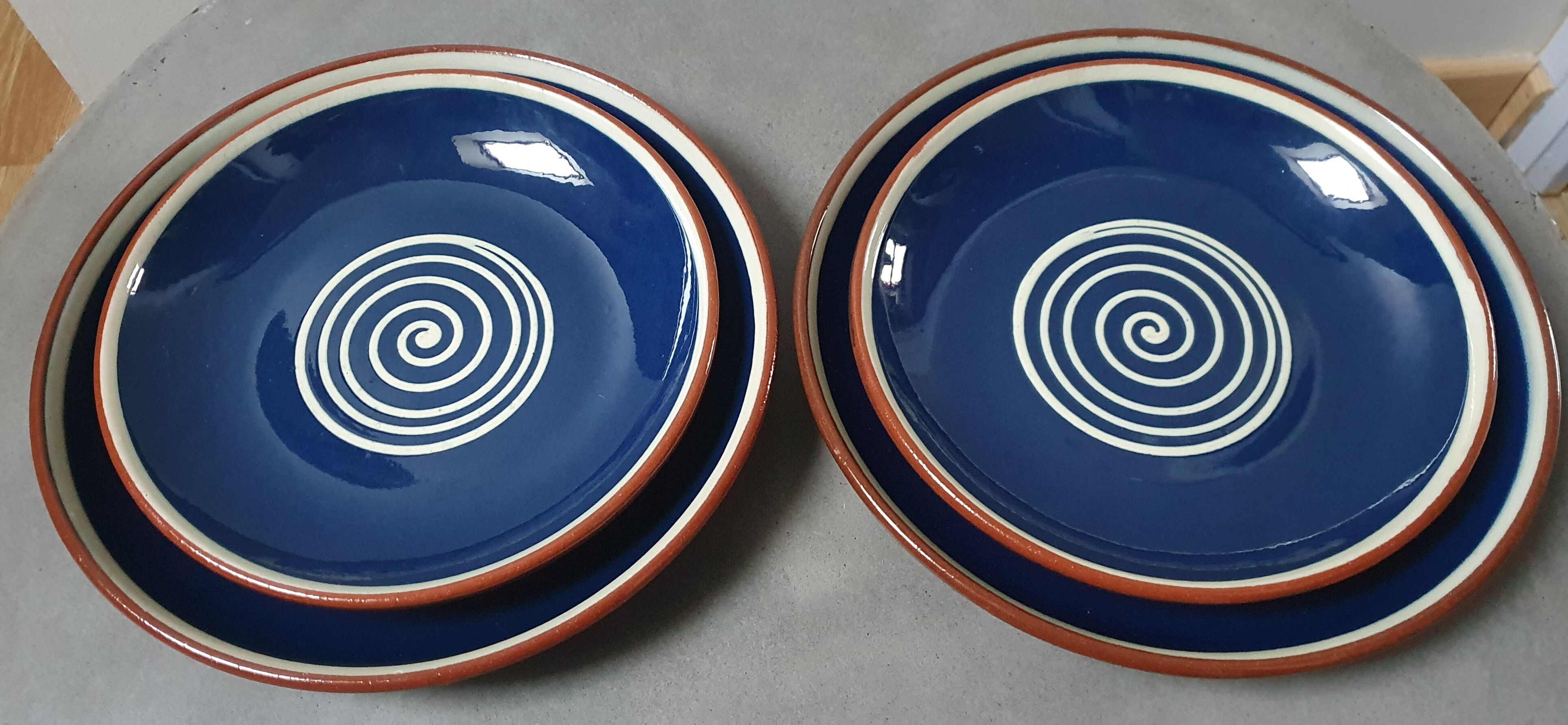 Ceramic plates