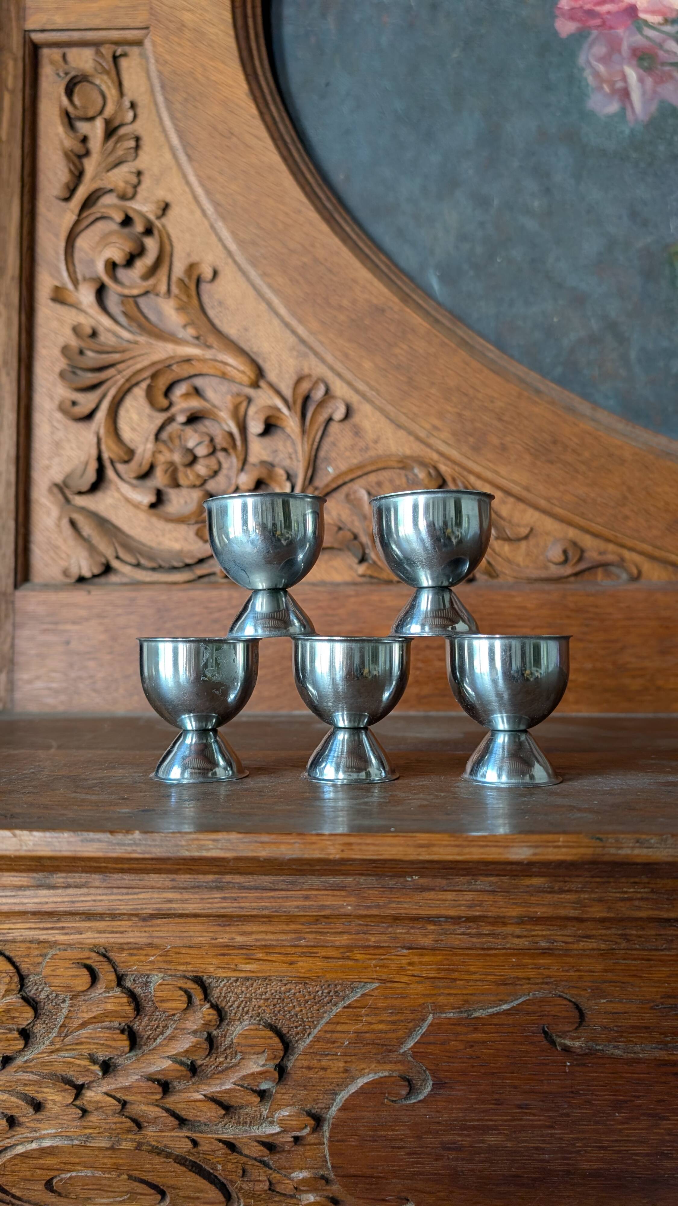 Set of 5 vintage silver-plated egg cups