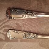 12 teaspoons, floral pattern with lily of the valley, silver metal
