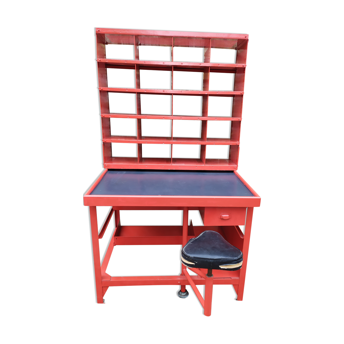 Postal sorting office