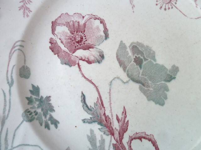 Compote dish, footed bowl Longwy pottery Poppy model