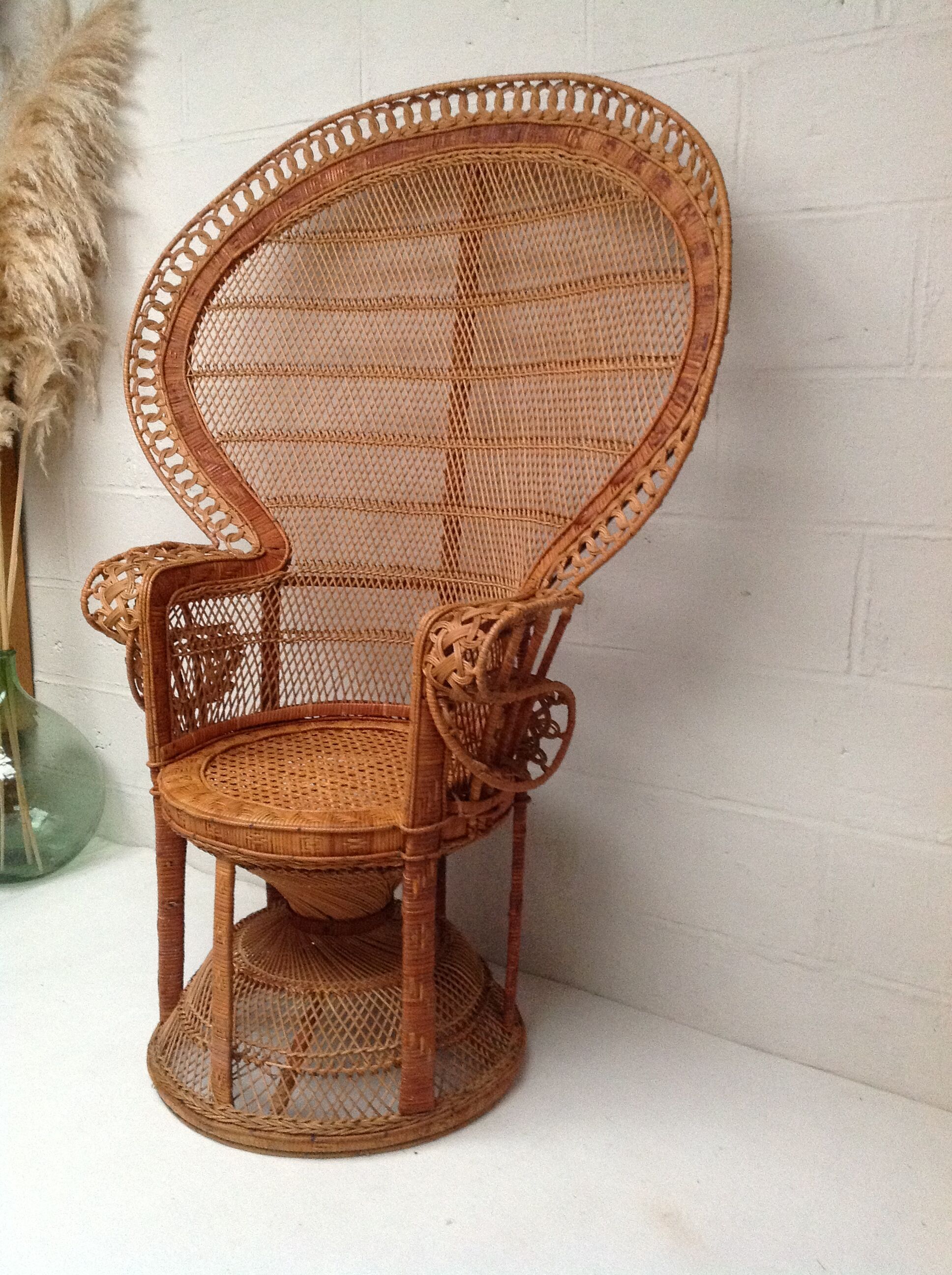 Armchair Emmanuelle rattan 1970