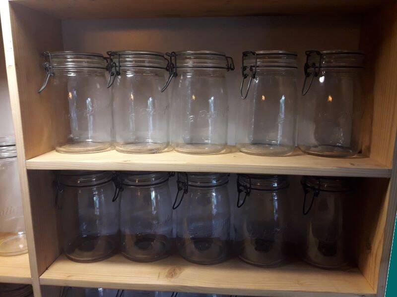 Spice shelves L1.6mxH79cm