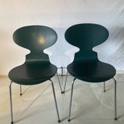 Set of 6 “Ant” chairs in dark green – Arne Jacobsen for Fritz Hansen