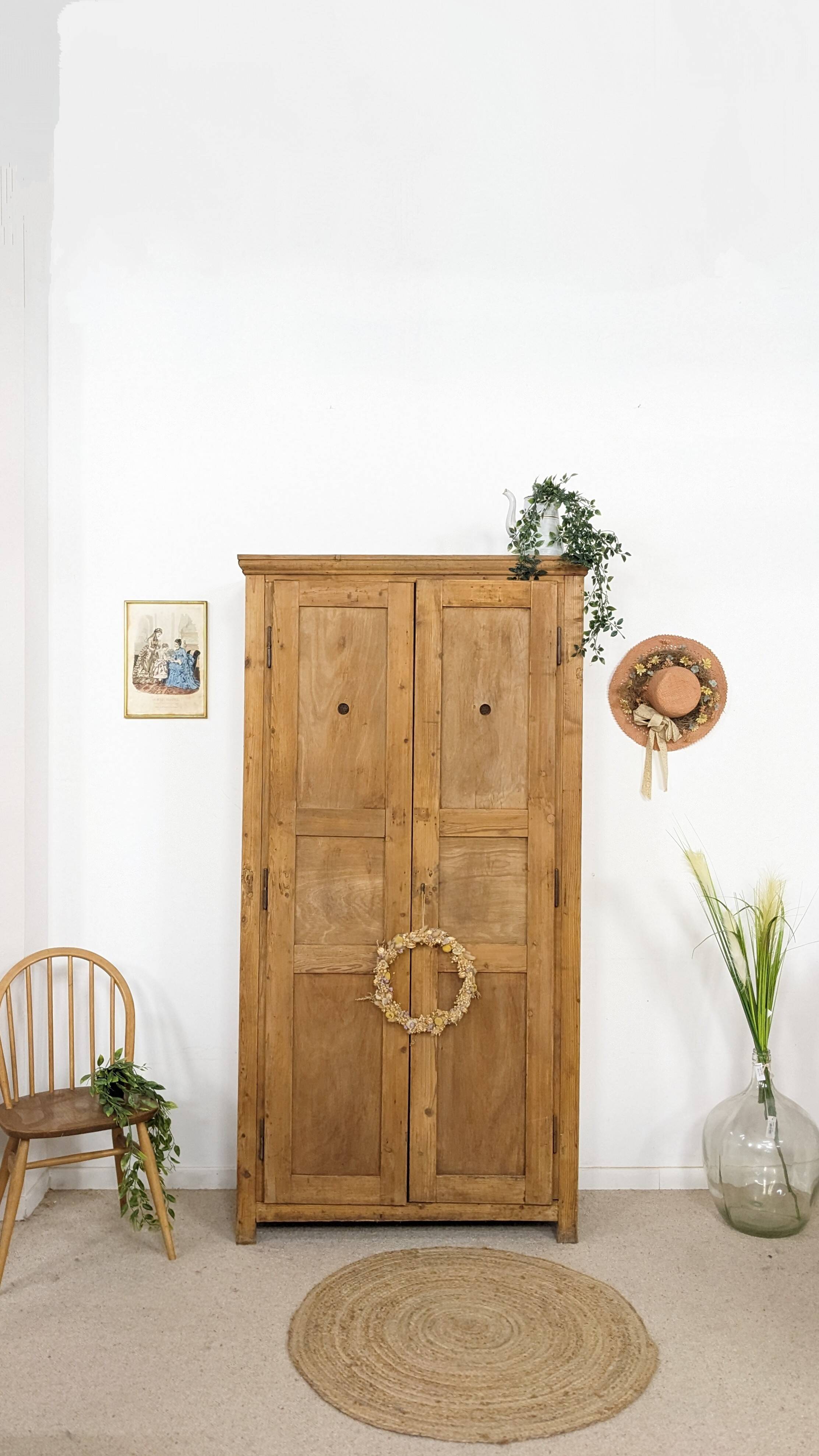 Armoire ancienne