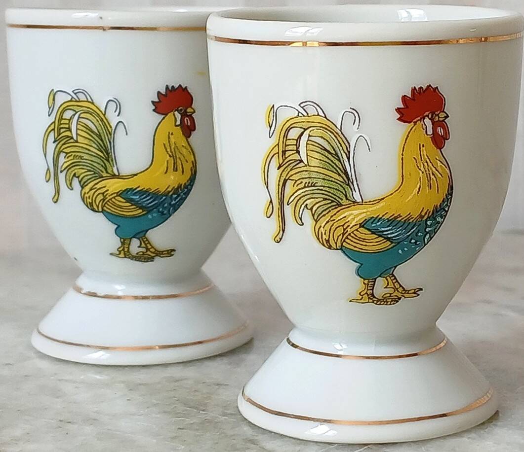 Set of 2 porcelain “rooster cups”