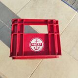 red plastic vintage locker for 35 bottles of 25 cl ANCRE beer