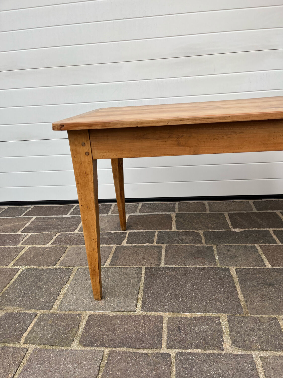 Farmhouse table