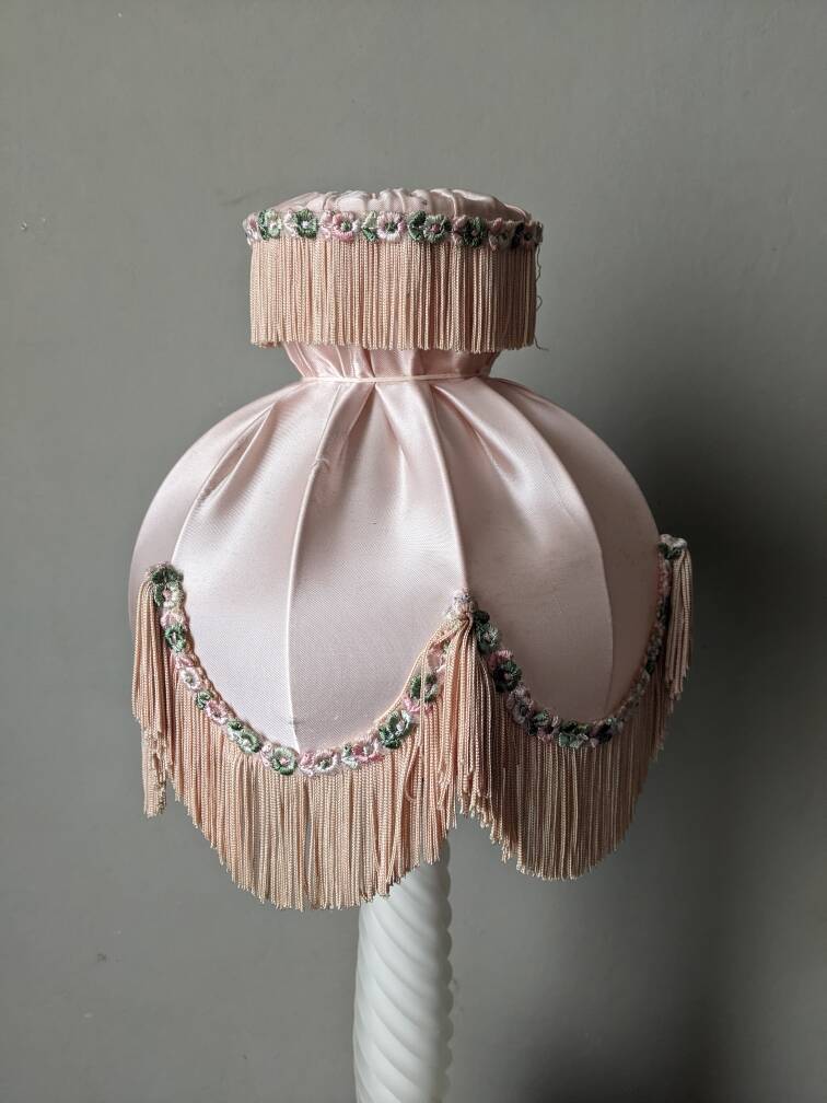 Paire de lampes de chevet à poser en verre givré décoration boudoir