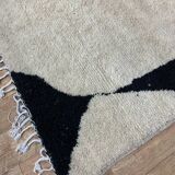 Handmade moroccan berber rug 140 x 96 cm