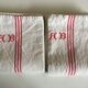 Paire de torchons en lin réserve de trousseau monogramme AB