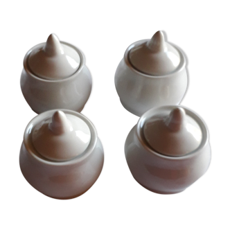 Set of 4 small covered pots in white porcelain