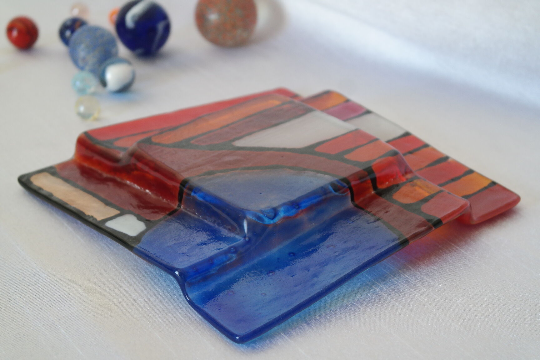 Empty murano glass pocket