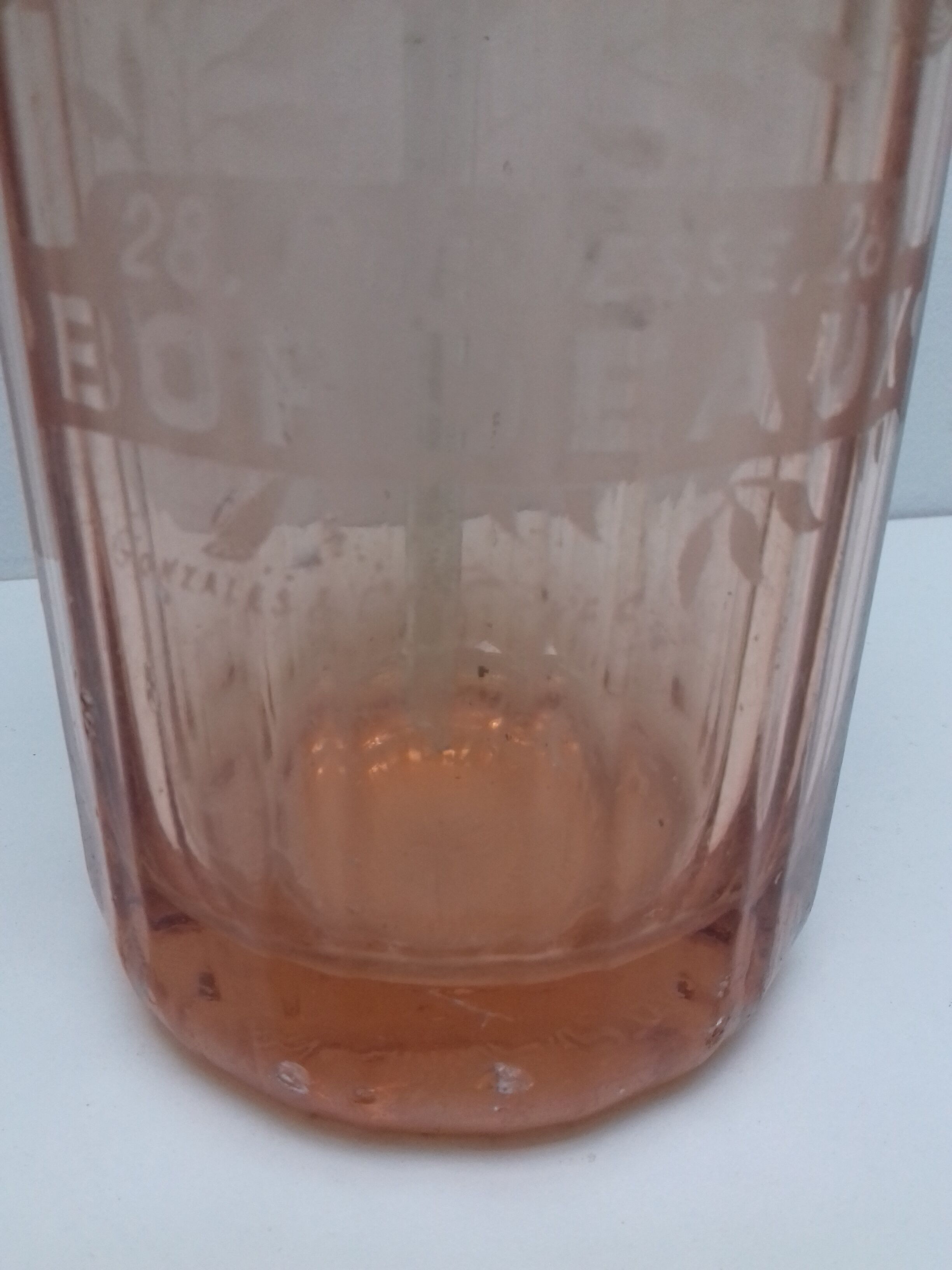 Pink selt water siphon "cluzeau"
