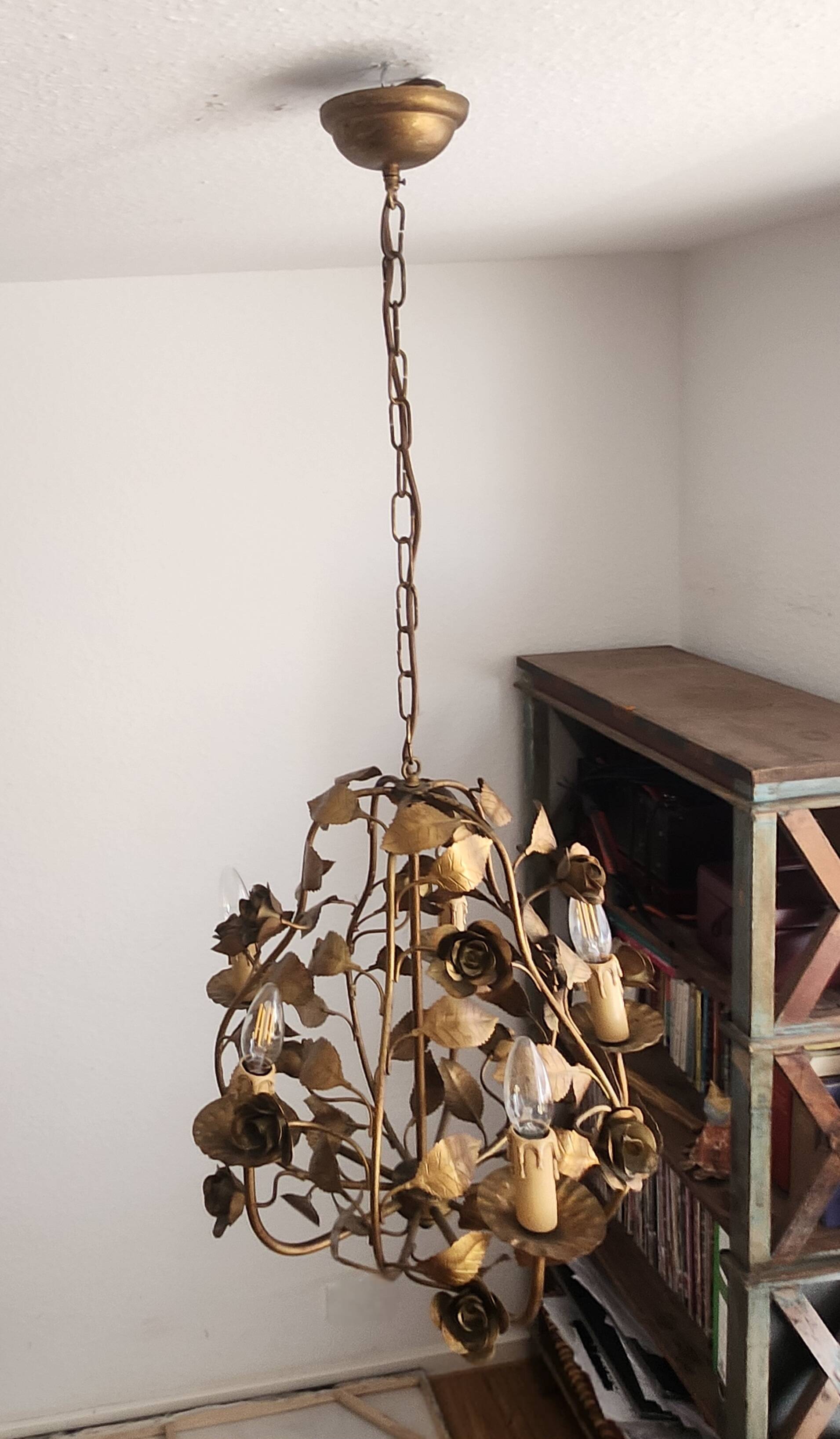 Chandelier hand-forged Hollywood Regency rose leaf decorations