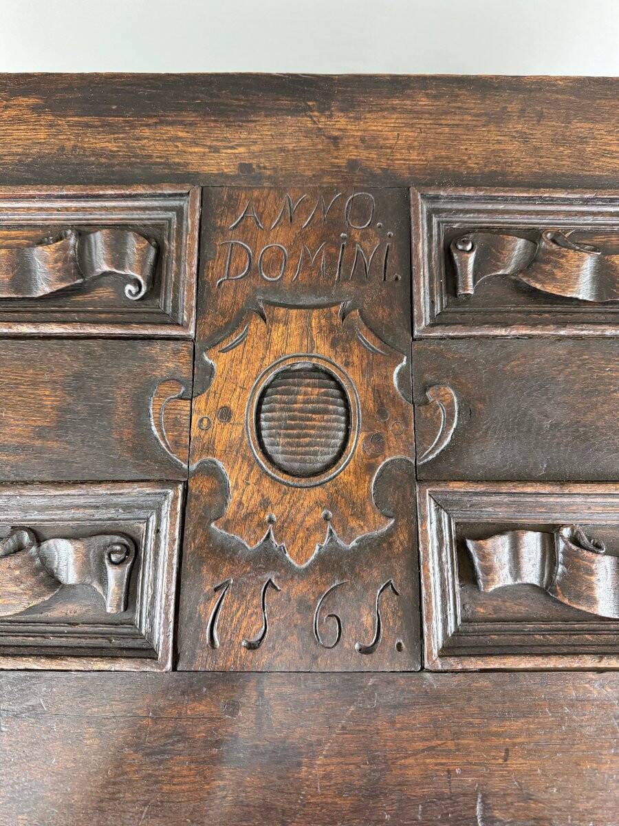 Antique Neo-Renaissance chest, 19th century