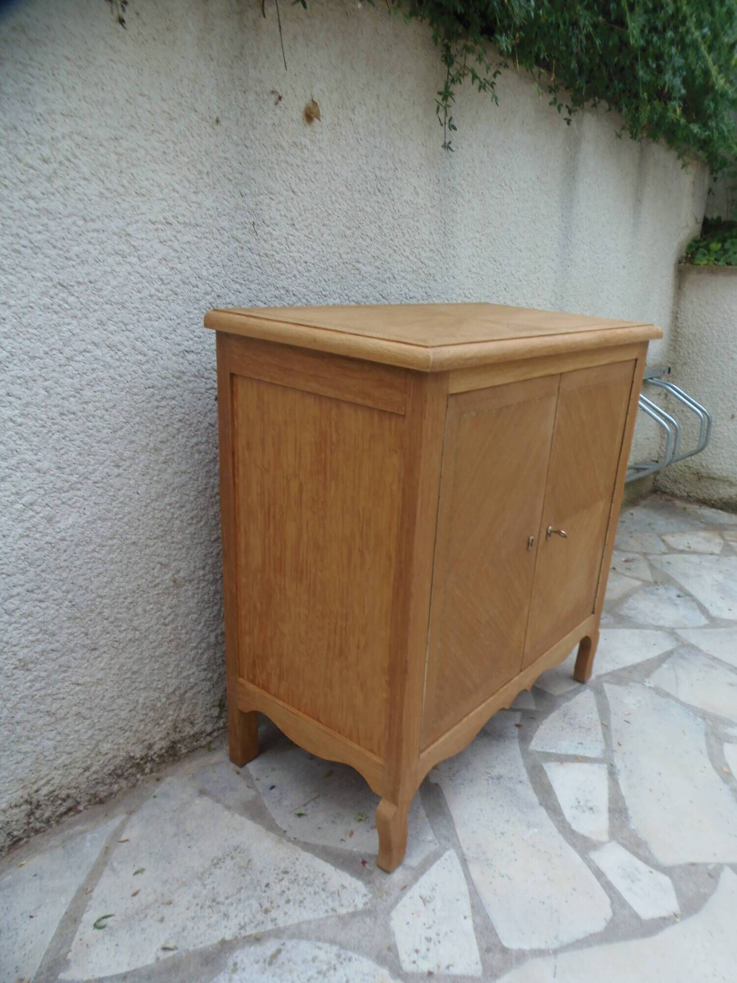 Small vintage marquetry wooden cabinet – 2 doors – Classic style