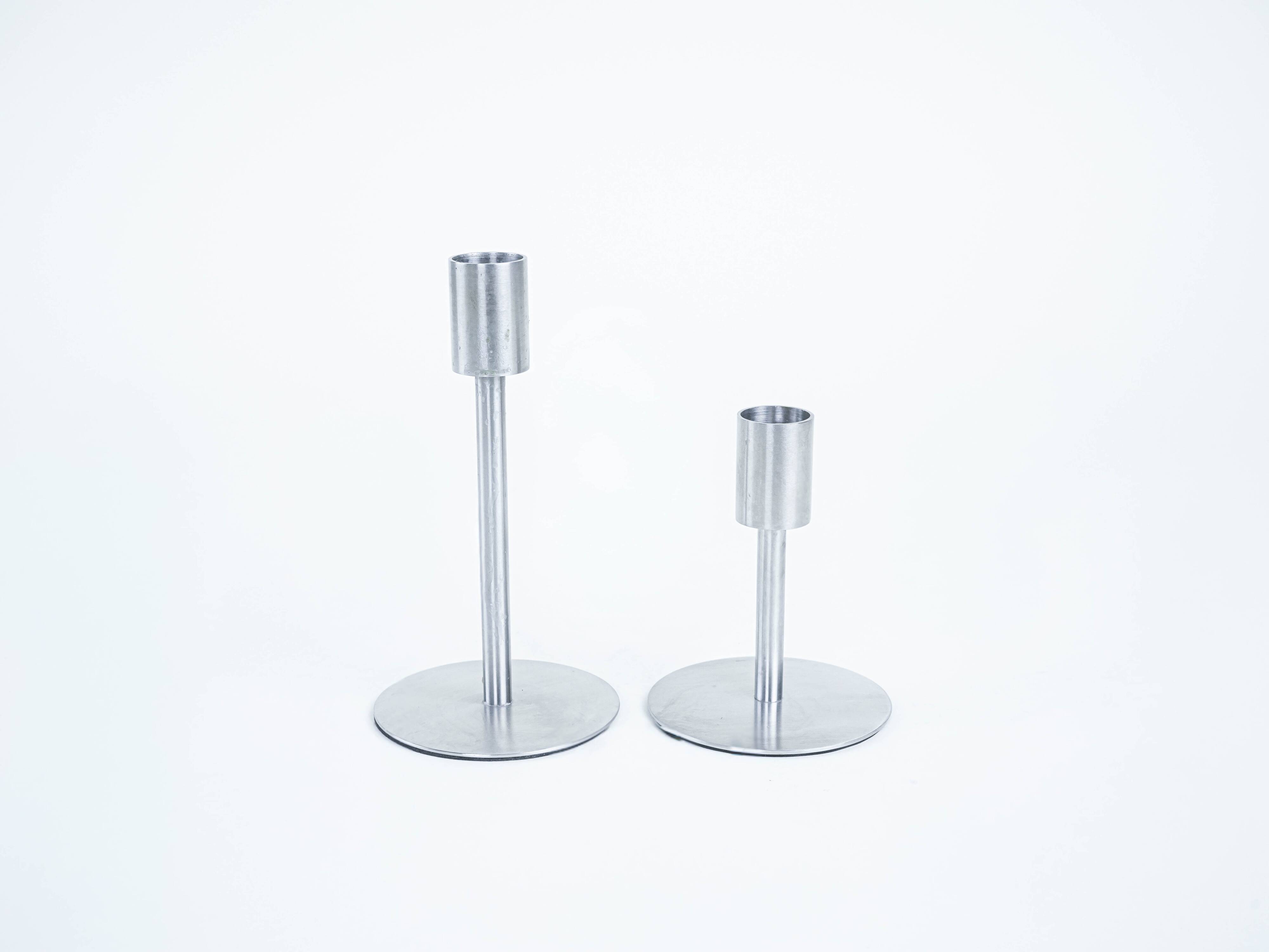 Ensemble de candélabres en métal, design danois, années 1970, fabriqué au Danemark.