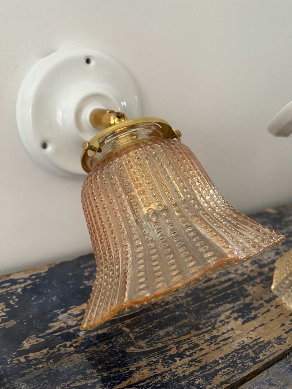 Pair of vintage sconces in electrified gold chiseled glass