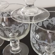 Set of 6 glasses on feet with water decoration grape and vine shoot