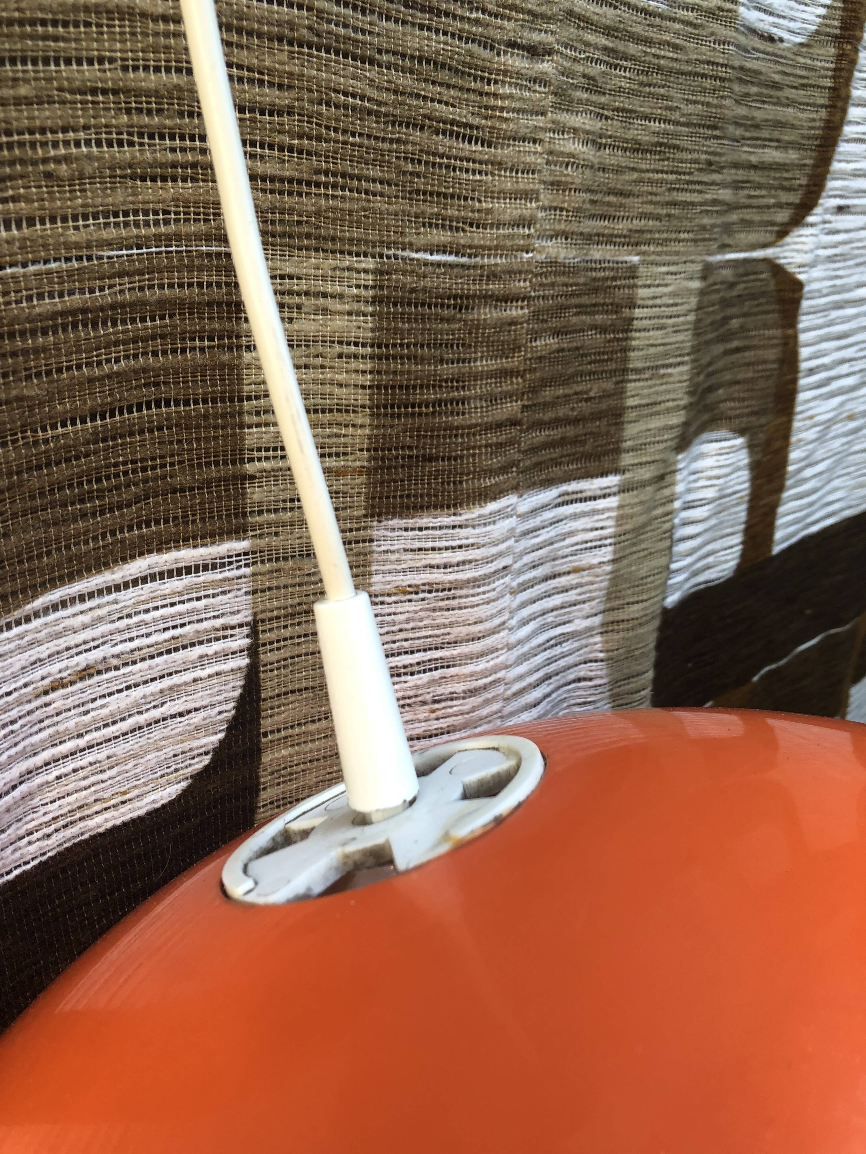 Vintage orange suspension 60s/70s