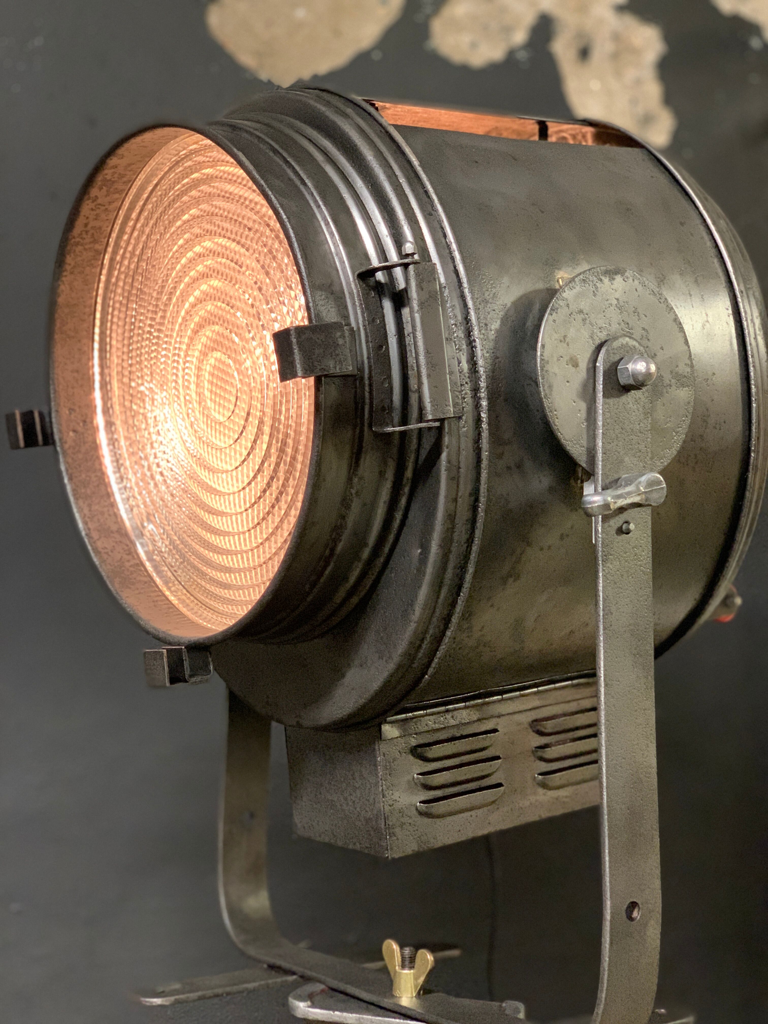 Cinema projector Cremer 2k 1930