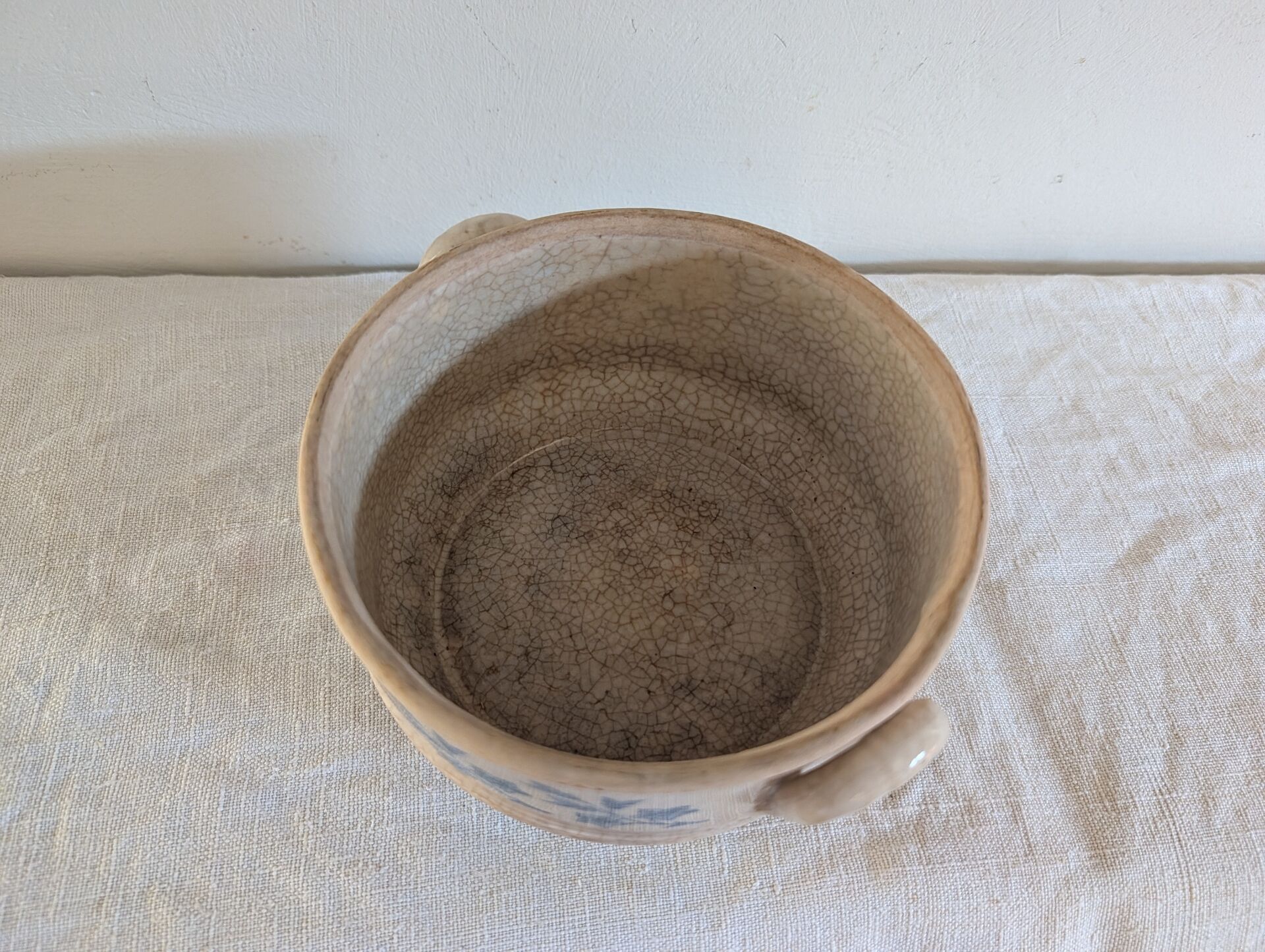 Cache-pot , vide poche en faïence vers 1900
