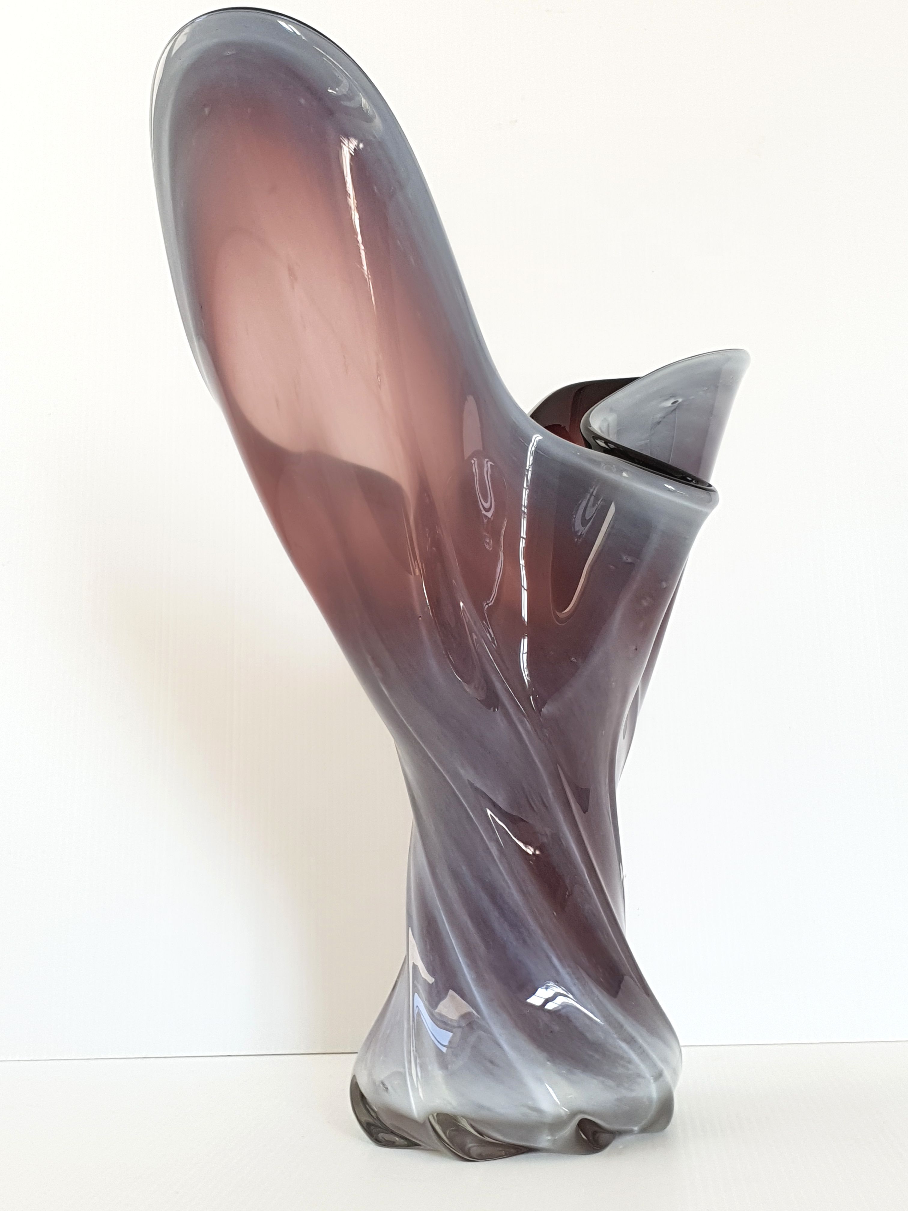 Corolla vase in Murano 1970