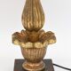 Paire de lampes en bois doré