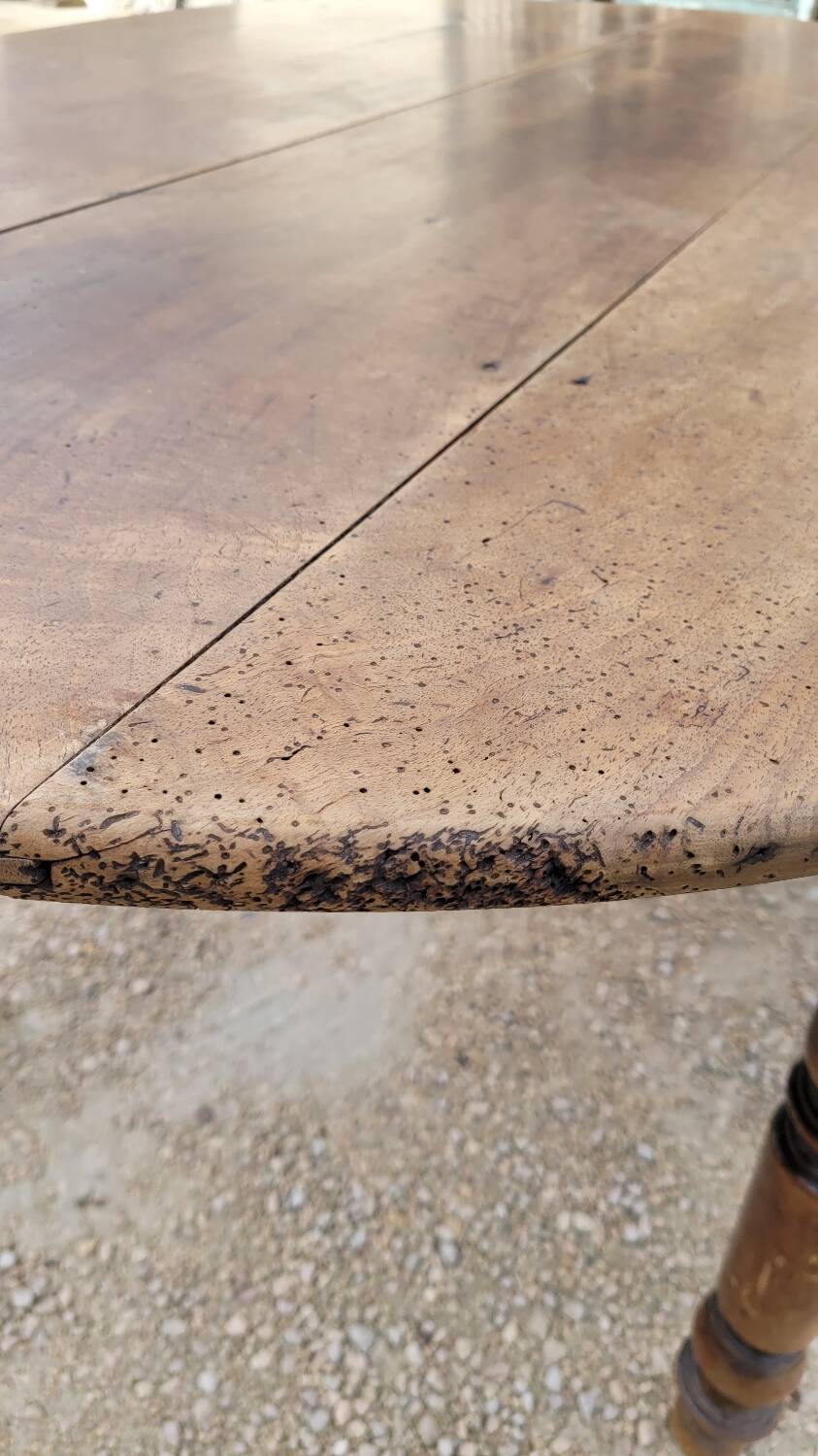 Oval Burgundy Farm Table in solid oak 19th