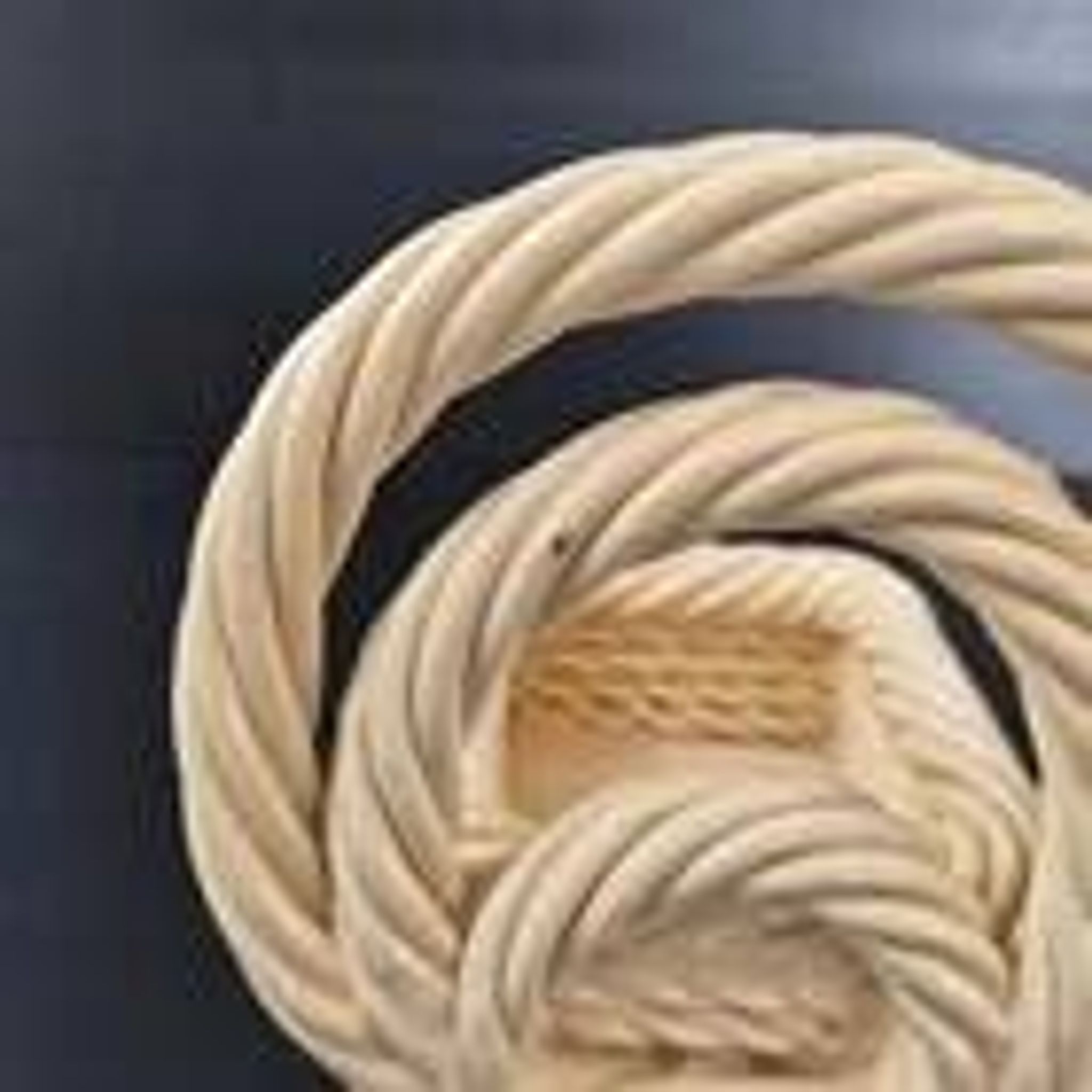 VINTAGE 1960 BOOKENDS WOVEN BASKETS IN 60S RETRO CERAMIC