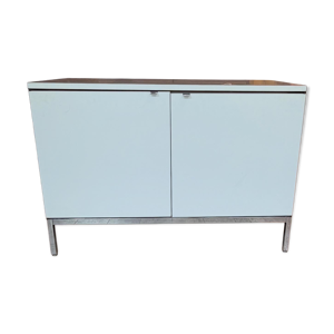 Buffet de Florence Knoll