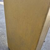 Vitrine en bois doré