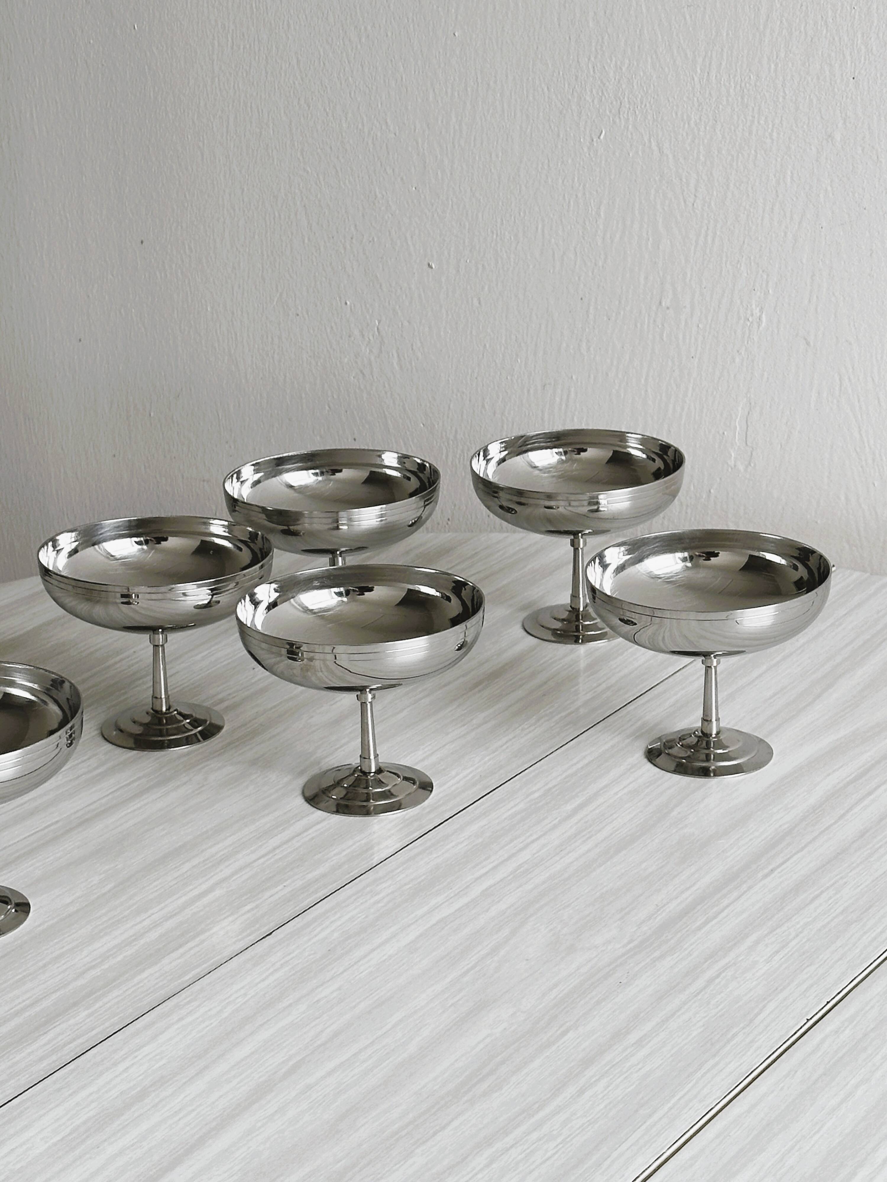 6 large stainless steel bowls on feet Letang Remy