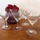4 verres à vin en verre gravé 9 cl