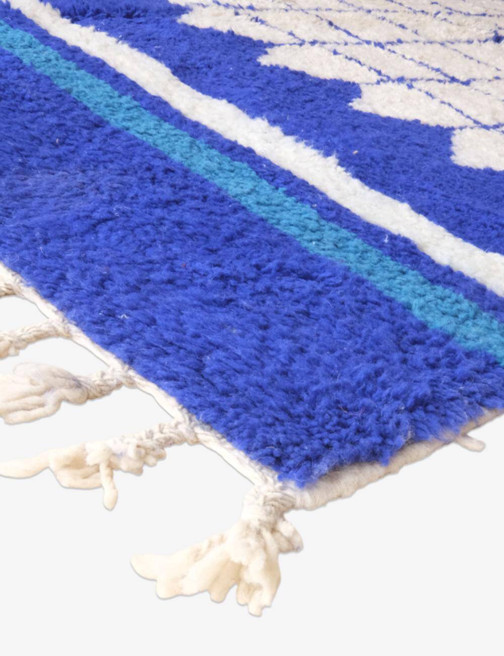 Contemporary Blue Rug - 264 x 180 cm