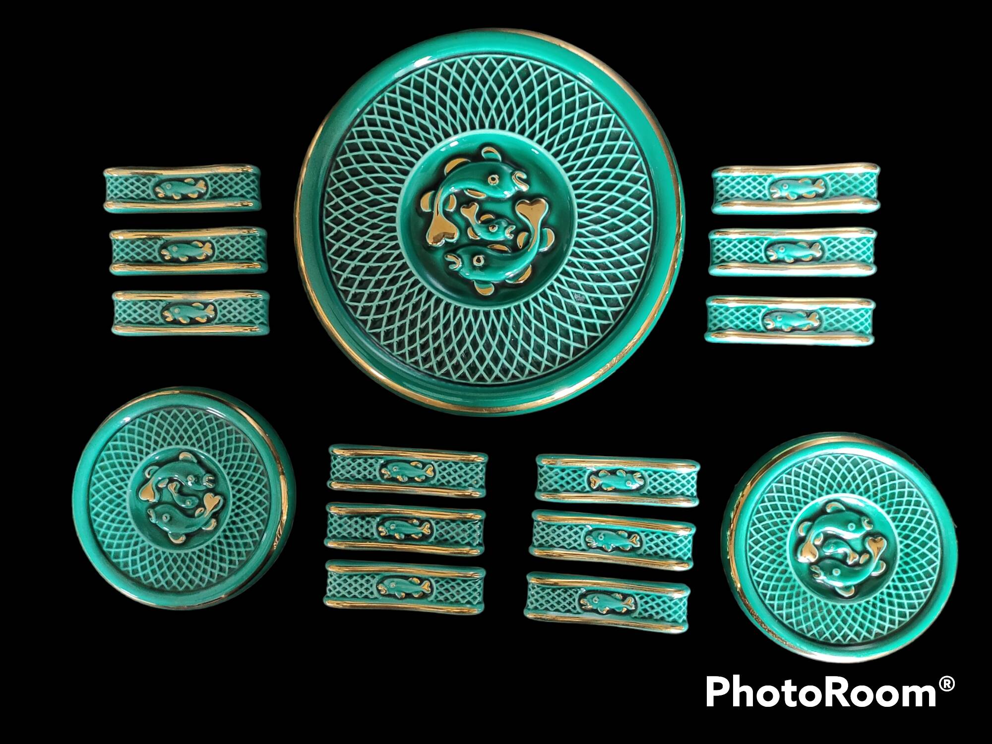 green ceramic trivet/bottle coaster/knife holder set