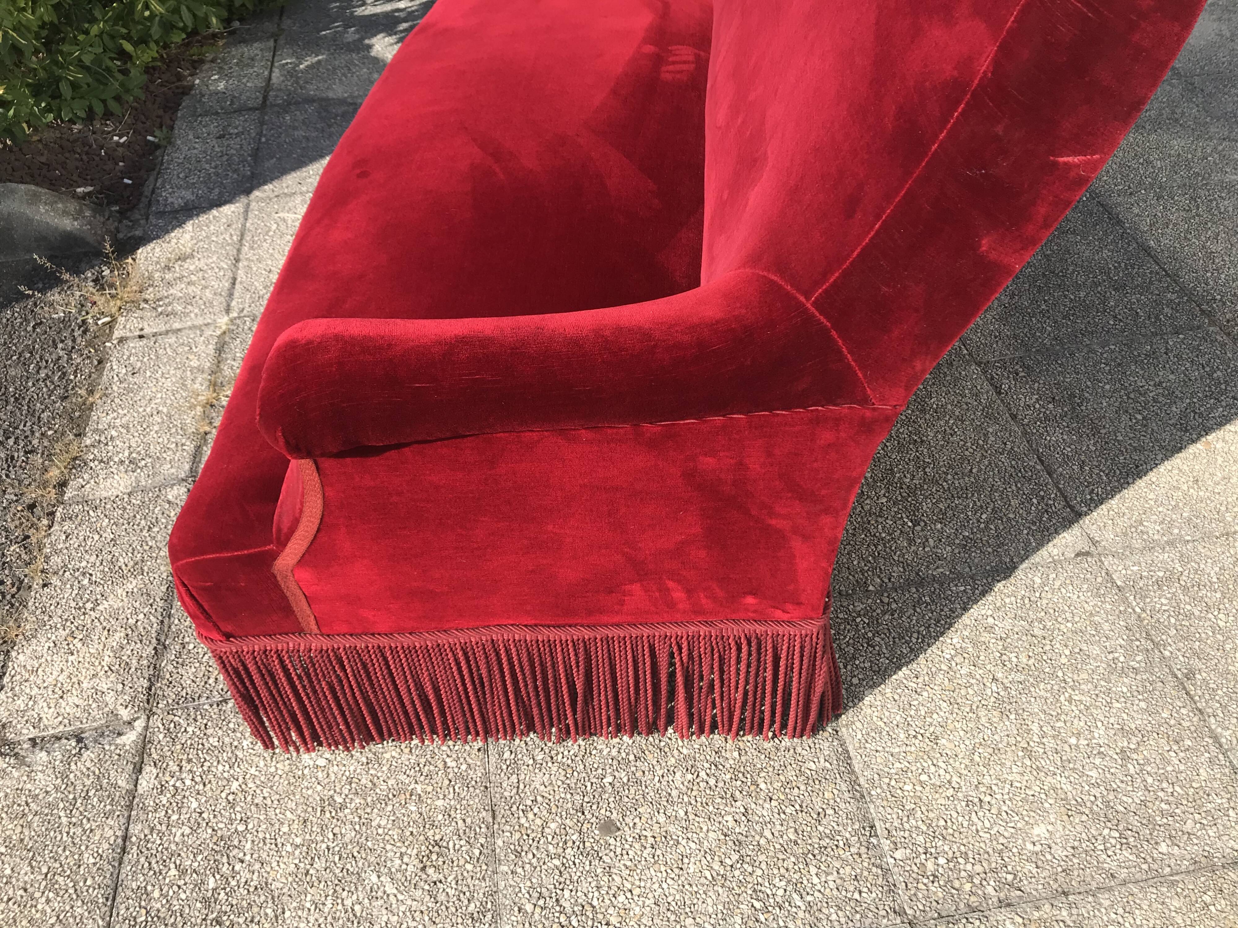 Napoleon III era toad sofa