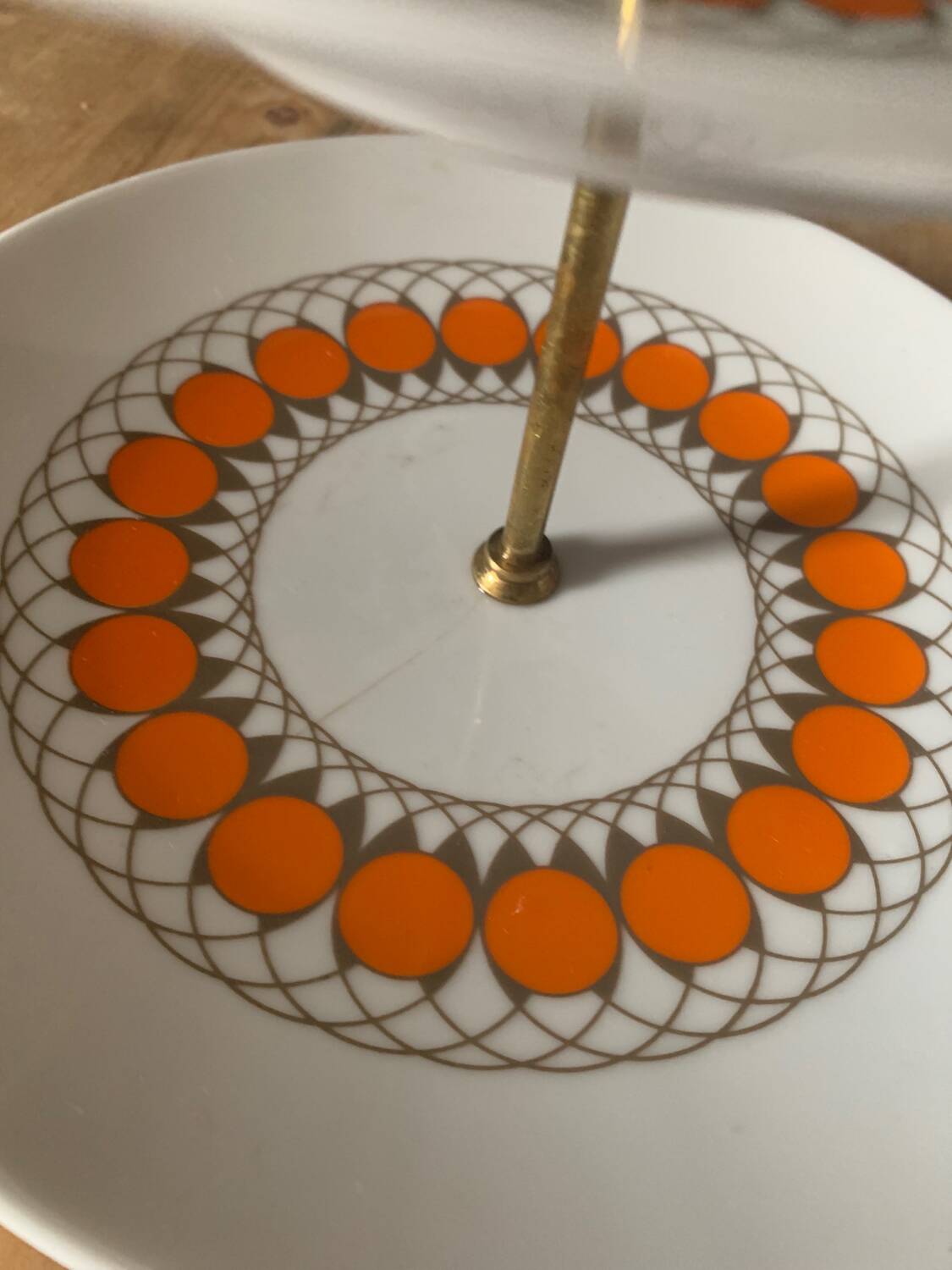 Vintage mounted plates