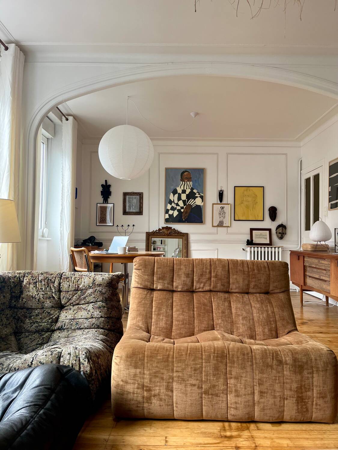 2-seater armchair in fawn velvet, Steiner edition 1970